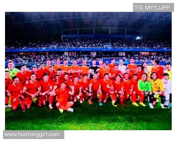 足球明星球场尬舞大揭秘：当技巧遇上舞步 谁才是真正的舞王